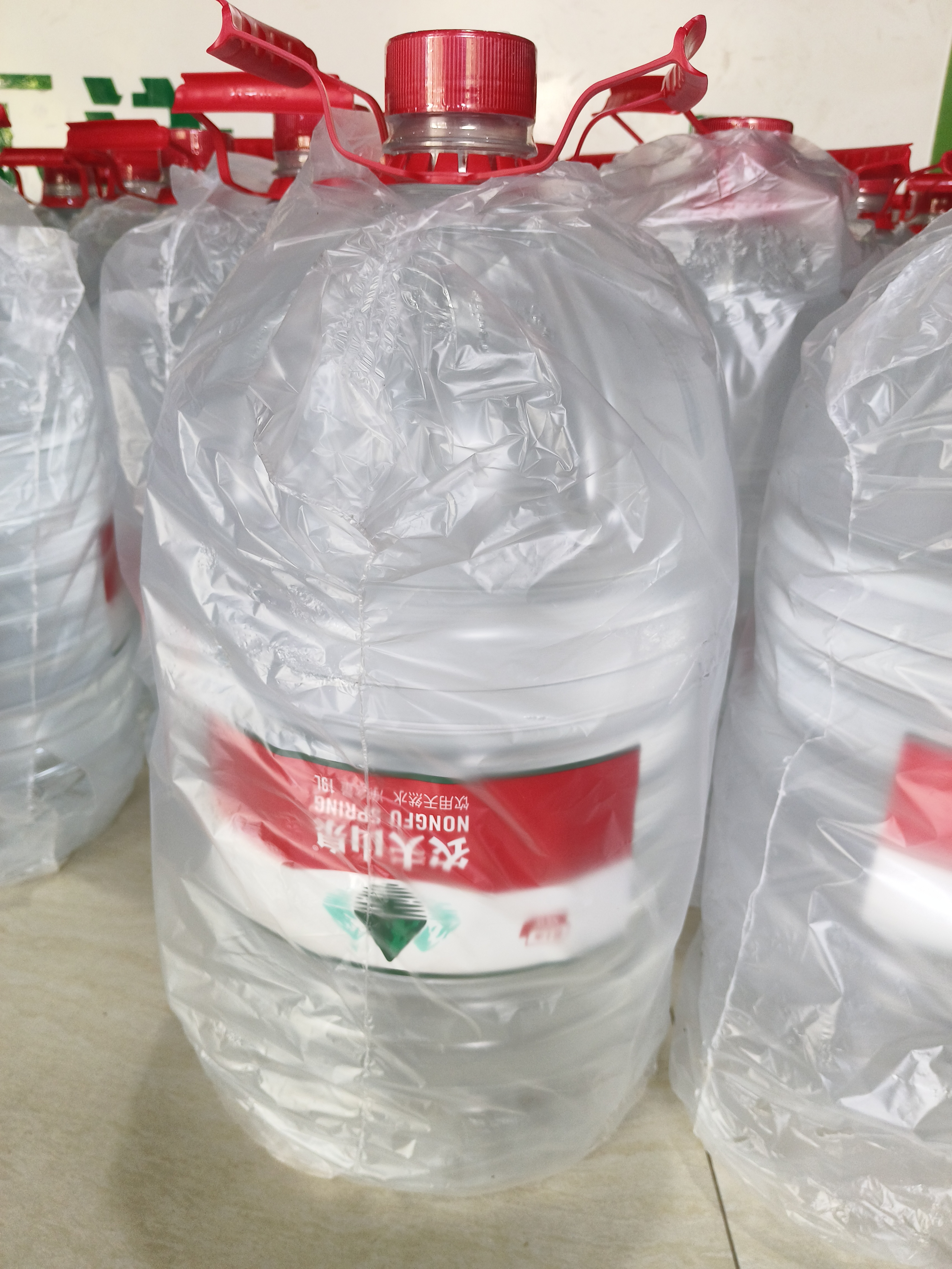 涿州樂洋島，品牌桶裝水， - 保定市桶裝水站